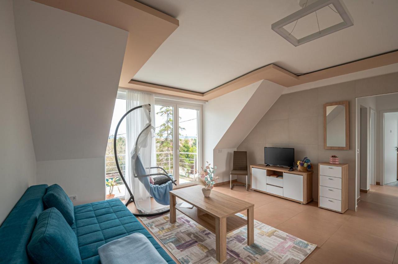 Roze Blue Design Apartments 초팍 외부 사진