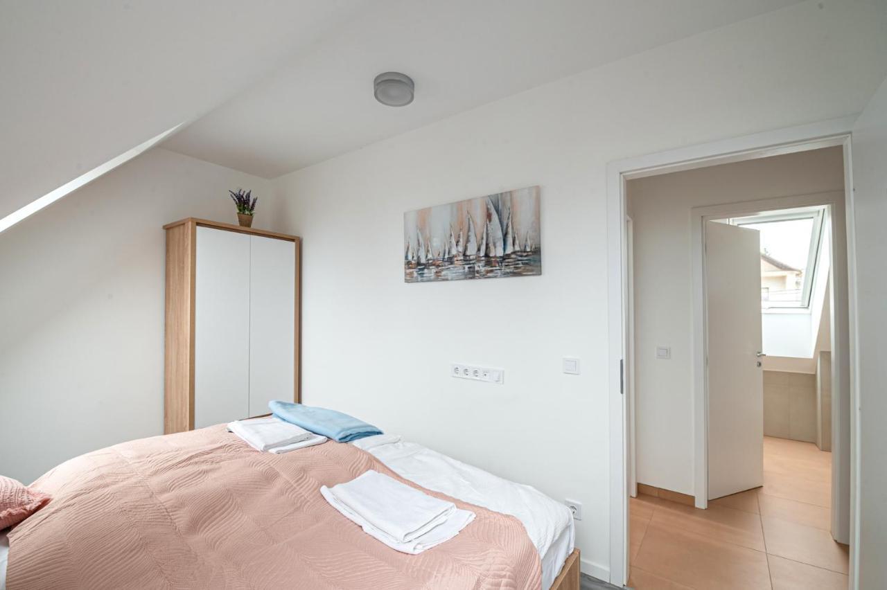 Roze Blue Design Apartments 초팍 외부 사진